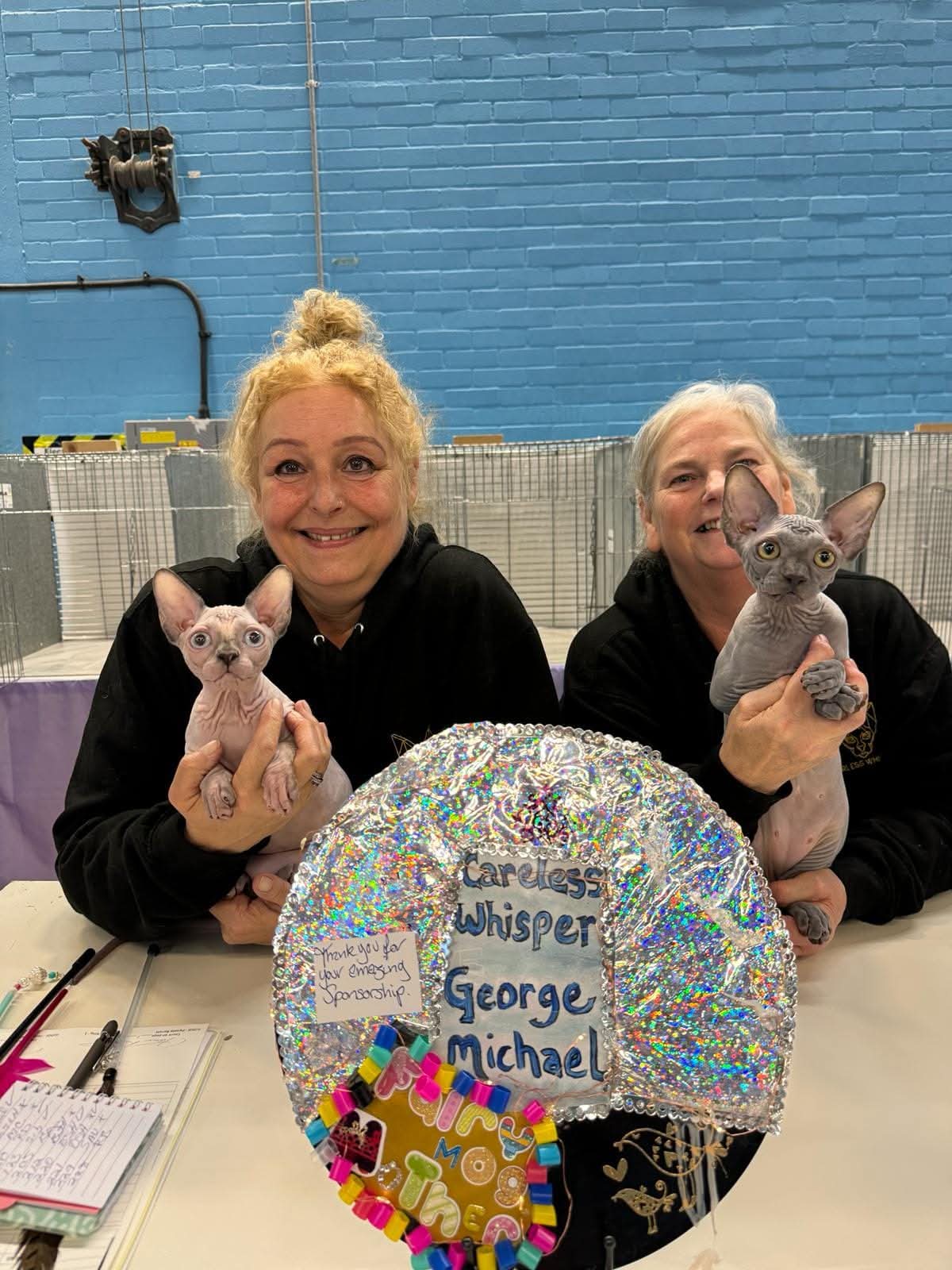 Jackie and her friend Linda Bowden with Sphynx kittens at their first TICA show